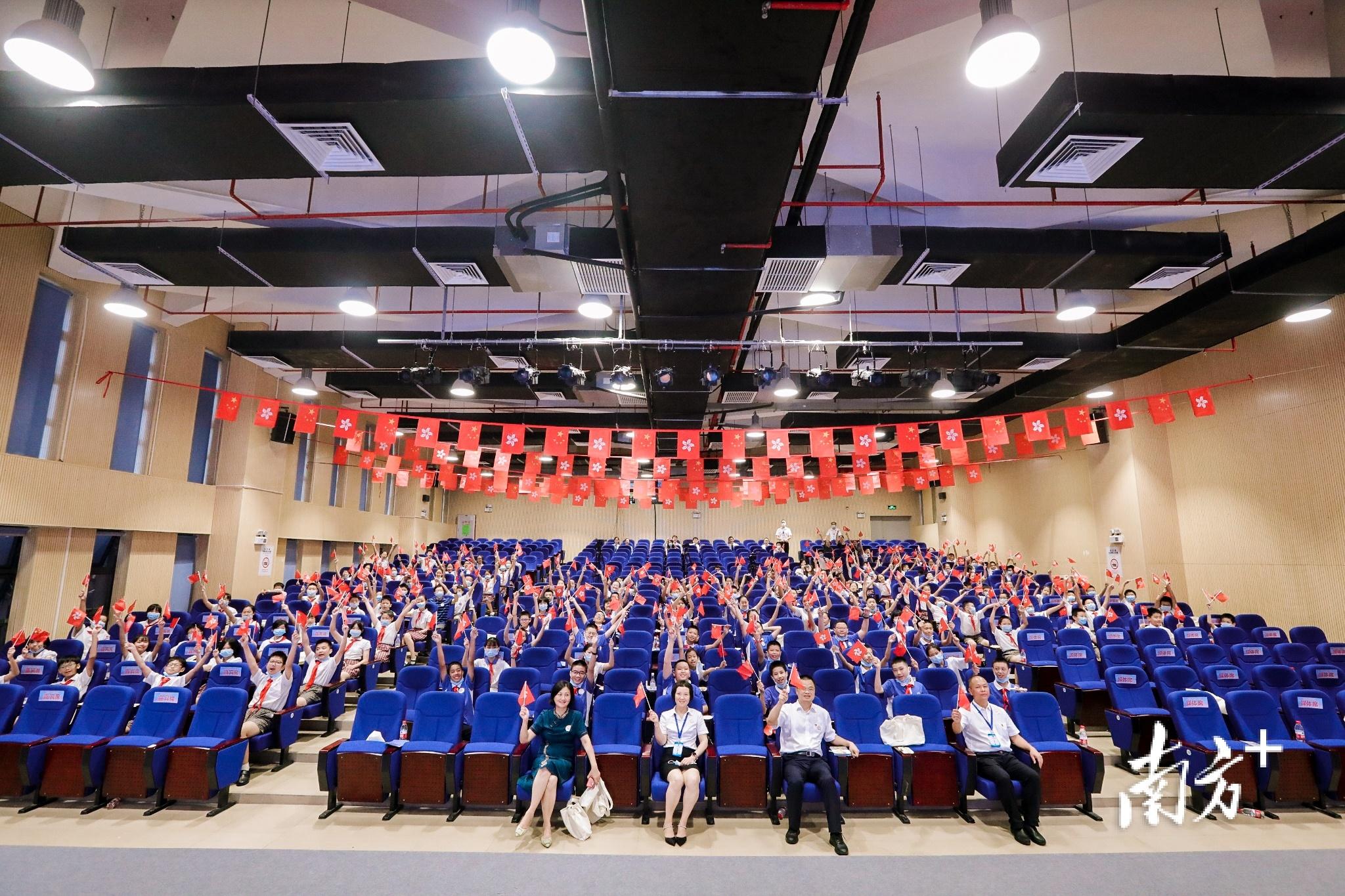 香港資料正版大全2025，專注于智能生態(tài)發(fā)展的前沿探索，香港資料正版大全2025，智能生態(tài)前沿探索的專注焦點
